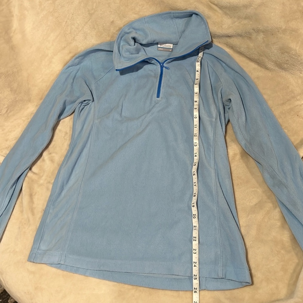 Columbia Soft Blue Sweater with Quarter Zip